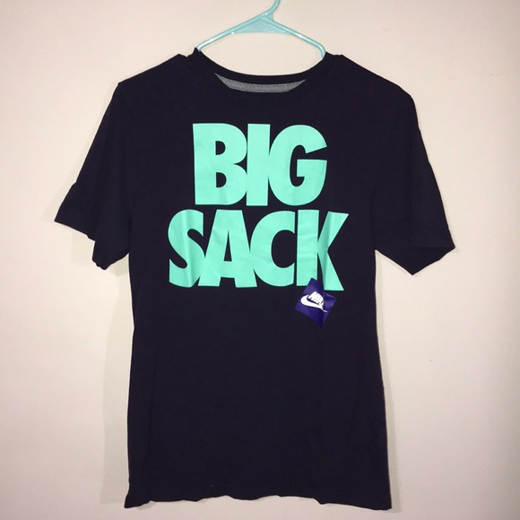 Big sack nike shirt Clearance